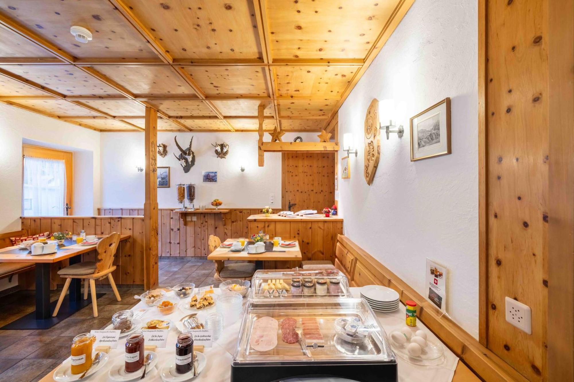Garni Alpenrose - Grusaida Scuol Exterior photo